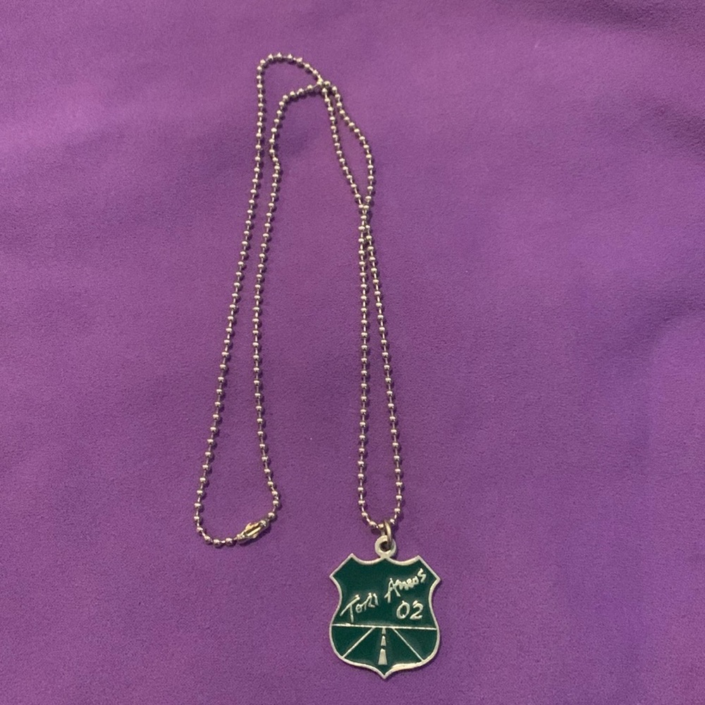 Tori Amos unisex necklace
